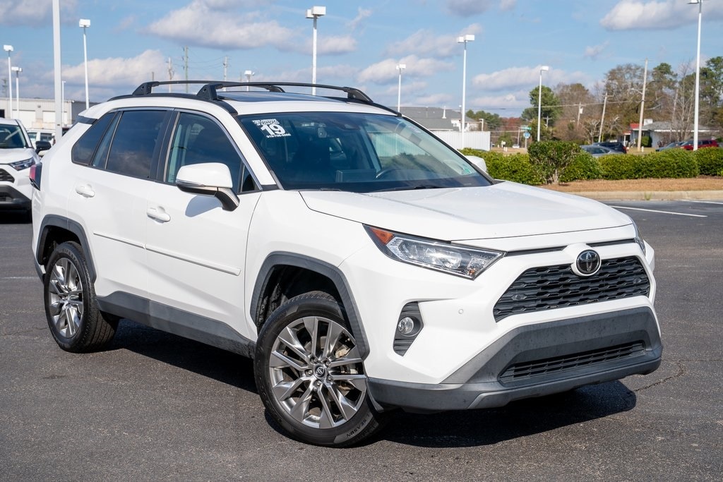 2019 Toyota RAV4 SUV 