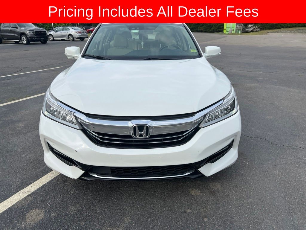 2017 Honda Accord Hybrid Touring's photo