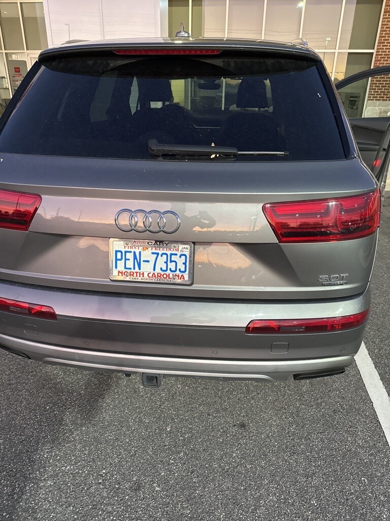 2017 Audi Q7 3.0T Premium Plus photo 3