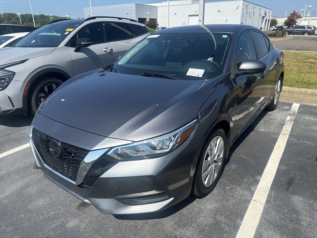 2021 Nissan Sentra S photo 3