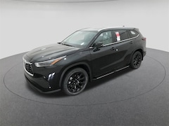 2026 Toyota Highlander XLE SUV