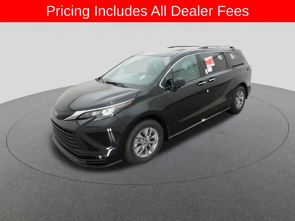 2026 Toyota Sienna XLE Van Passenger Van