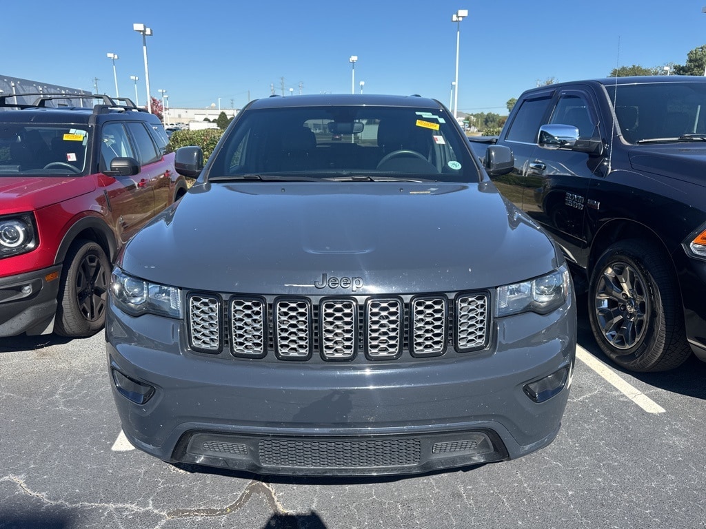 Used 2018 Jeep Grand Cherokee Altitude SUV