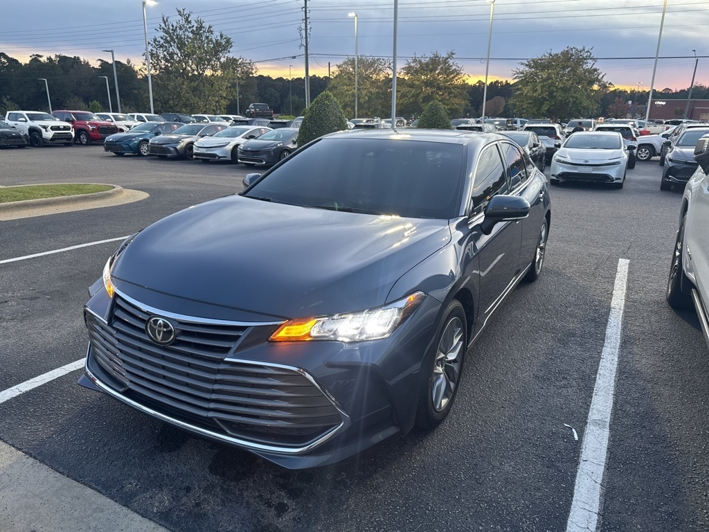 Certified 2022 Toyota Avalon XLE Sedan