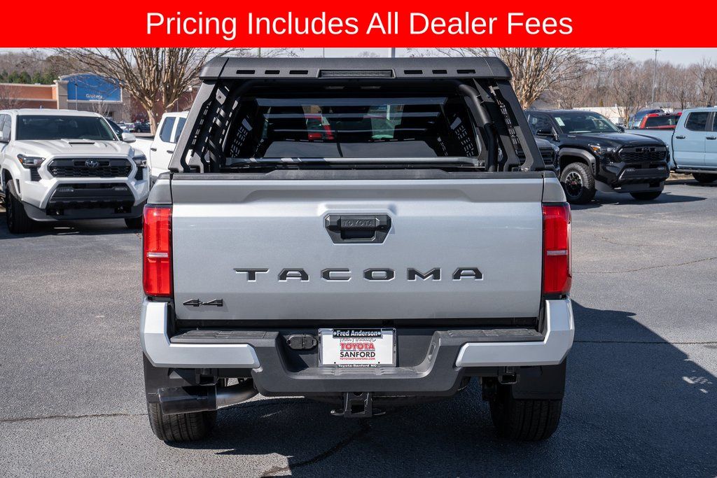 2025 Toyota Tacoma SR5 - Photo 5