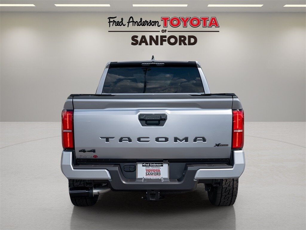 2025 Toyota Tacoma SR5 photo 4