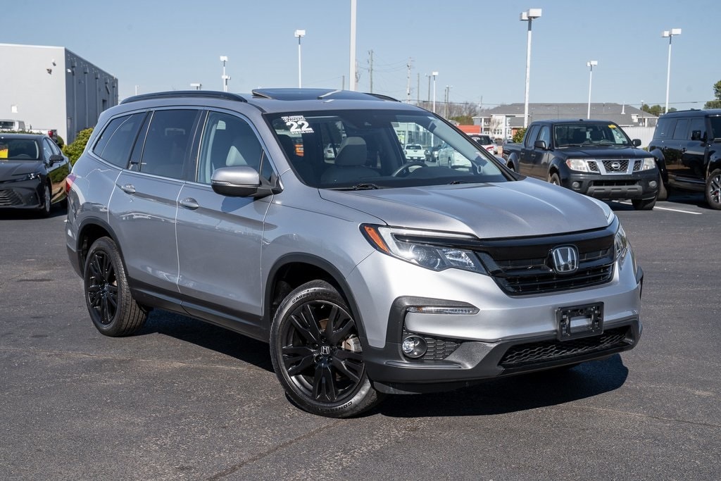 2022 Honda Pilot SE's photo