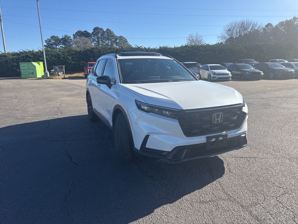 2023 Honda CR-V Hybrid Sport photo 3