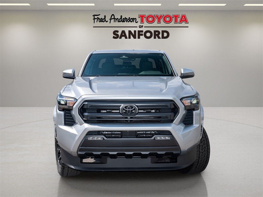 2025 Toyota Tacoma SR5 photo 2