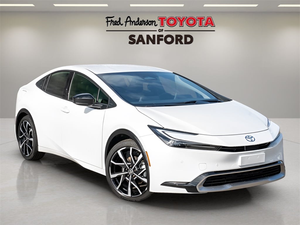 2026 Toyota Prius XSE's photo