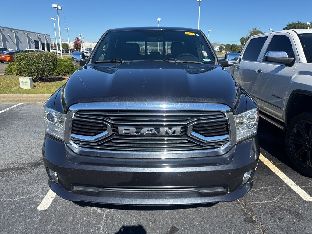 2017 Ram 1500 Limited photo 2