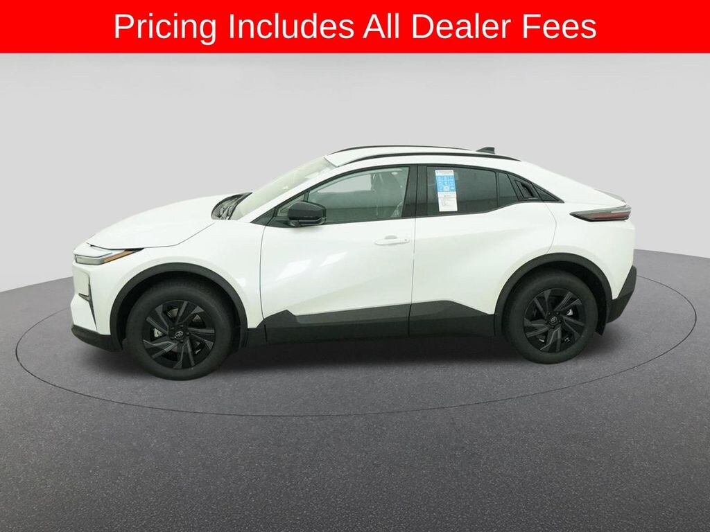 New 2026 Toyota C-HR SE SUV