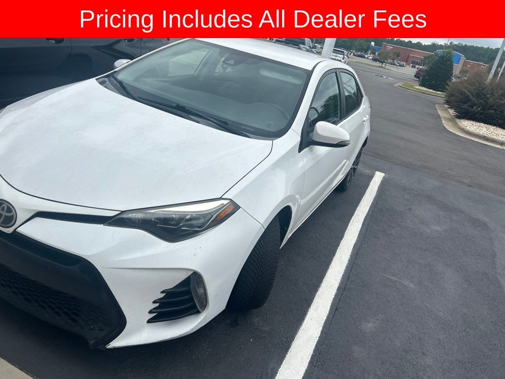 Used 2017 Toyota Corolla SE Sedan