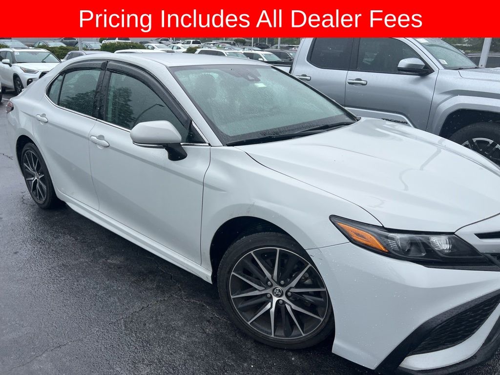 2023 Toyota Camry Sedan 