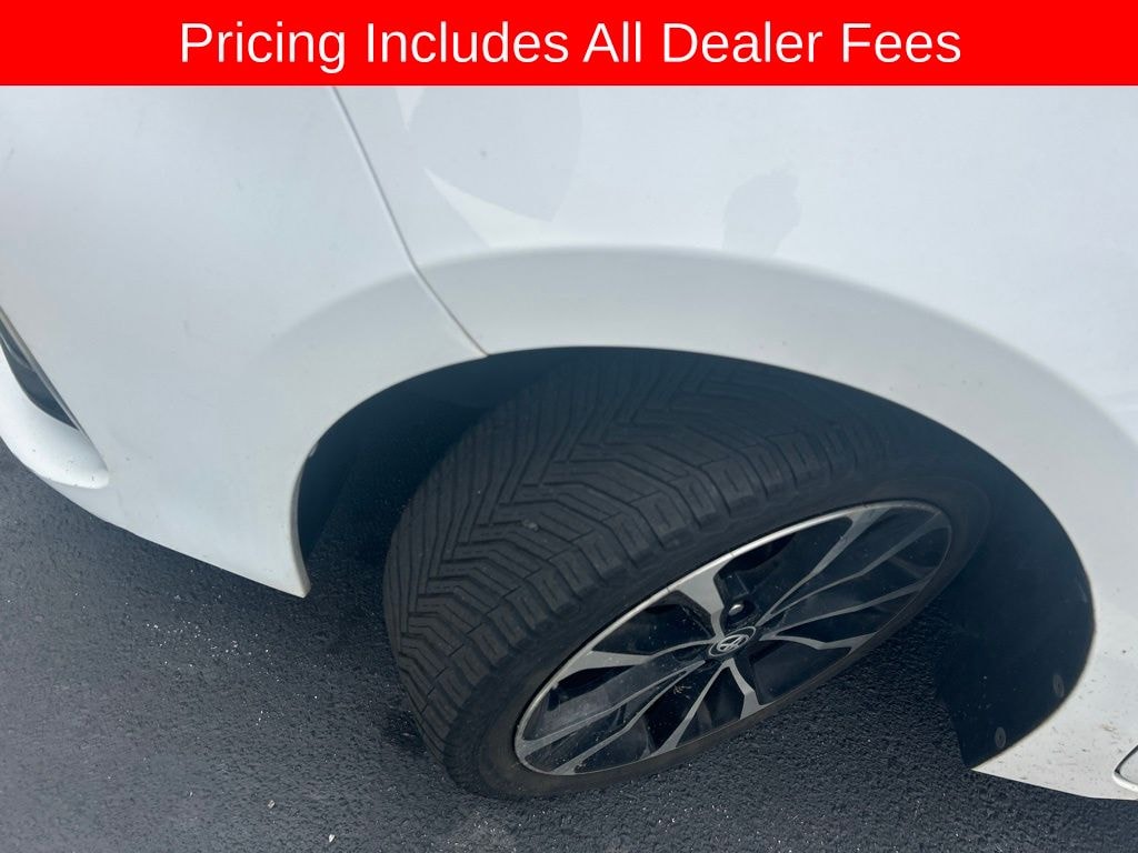 Used 2017 Toyota Corolla SE Sedan