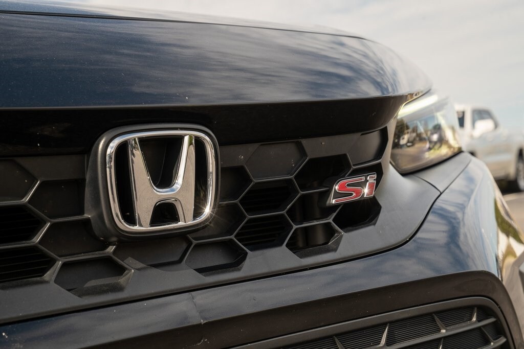 2023 Honda Civic Si photo 2