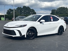 2025 Toyota Camry SE Sedan