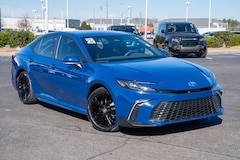 2025 Toyota Camry SE Sedan