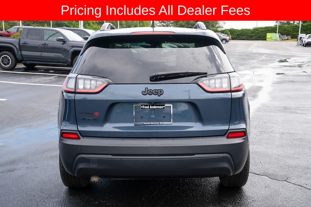 Used 2021 Jeep Cherokee Latitude SUV