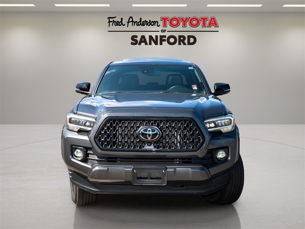 2023 Toyota Tacoma Limited photo 2