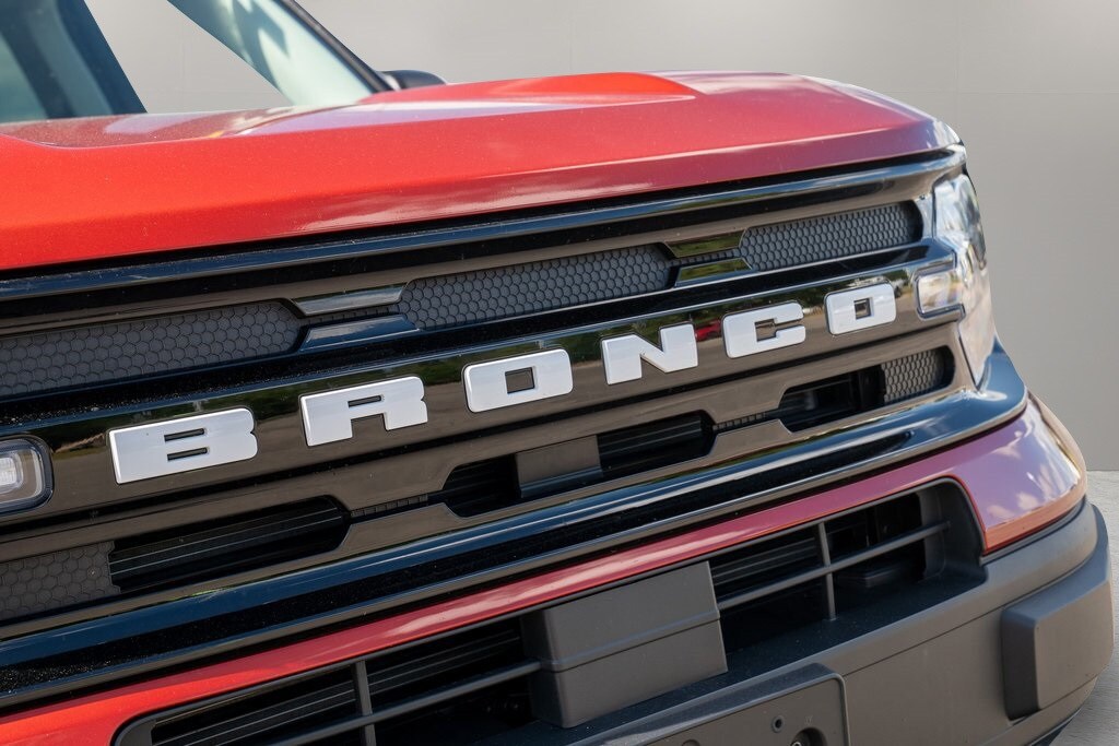 2024 Ford Bronco Sport Outer Banks photo 3