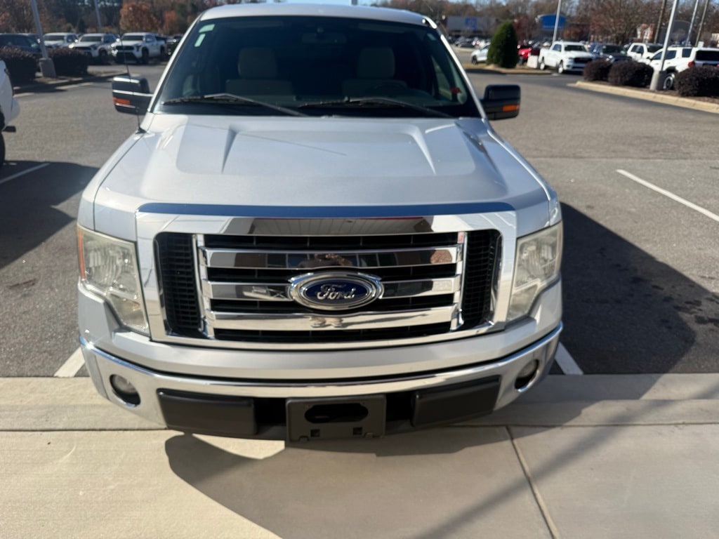Used 2009 Ford F-150 SuperCrew XLT Truck SuperCrew Cab