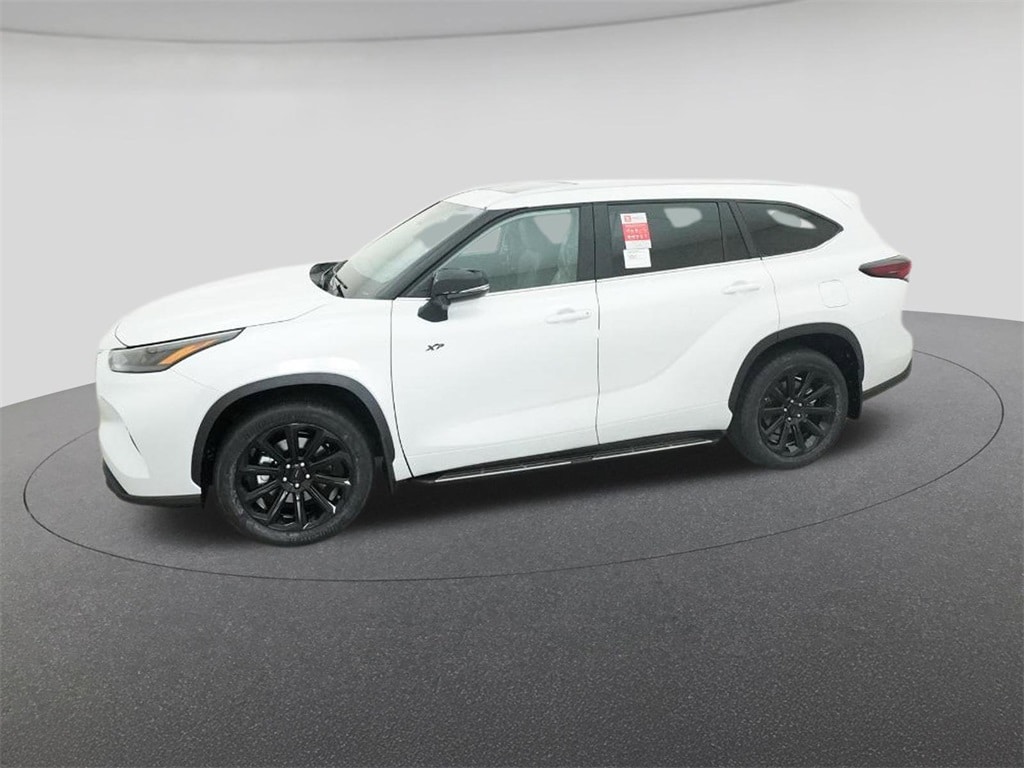 New 2026 Toyota Highlander XLE SUV