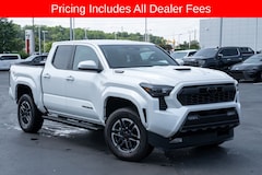 2026 Toyota Tacoma i-FORCE MAX TRD Sport i-FORCE MAX Truck Double Cab