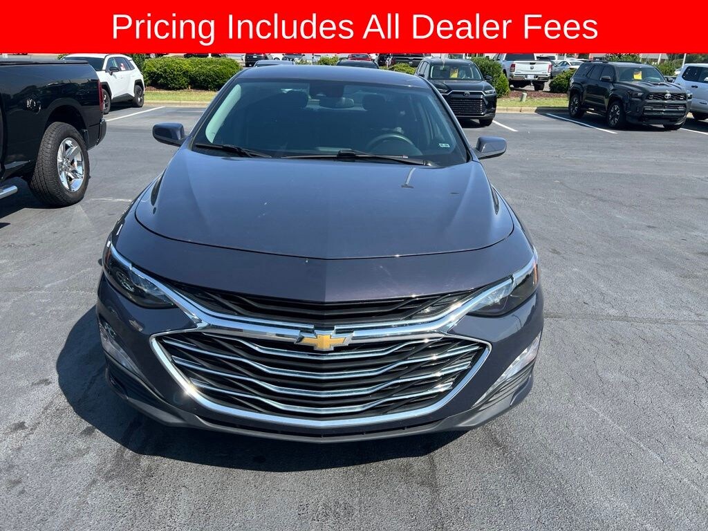 Used 2025 Chevrolet Malibu LT Sedan