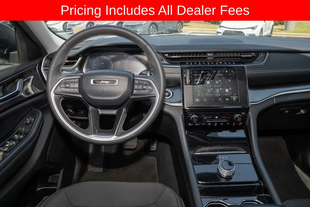 2023 Jeep Grand Cherokee L Laredo - Photo 6