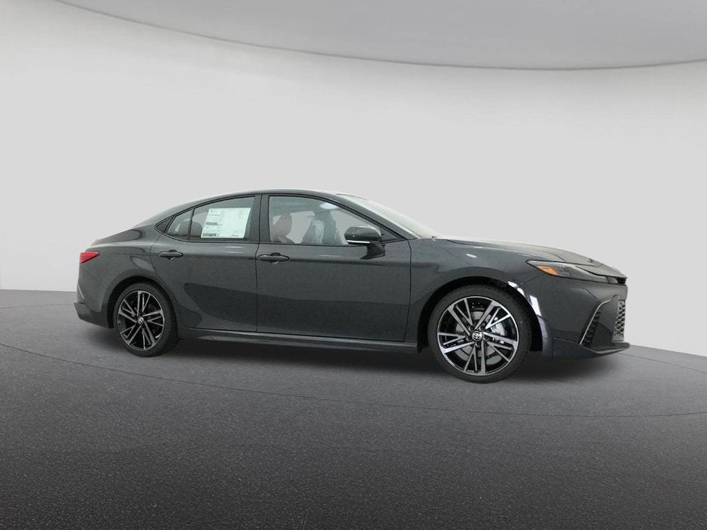 2026 Toyota Camry XSE - Photo 28
