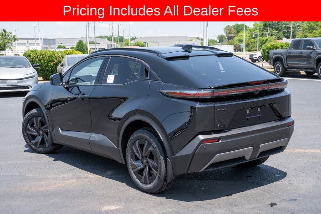 New 2026 Toyota C-HR SE SUV