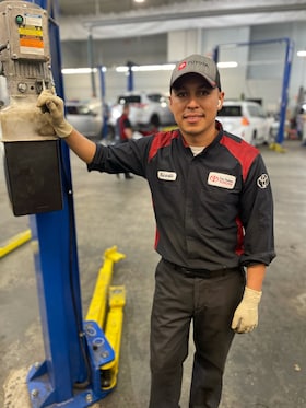 Staff member Ricardo Hurtado from 0ad4bae33bdb