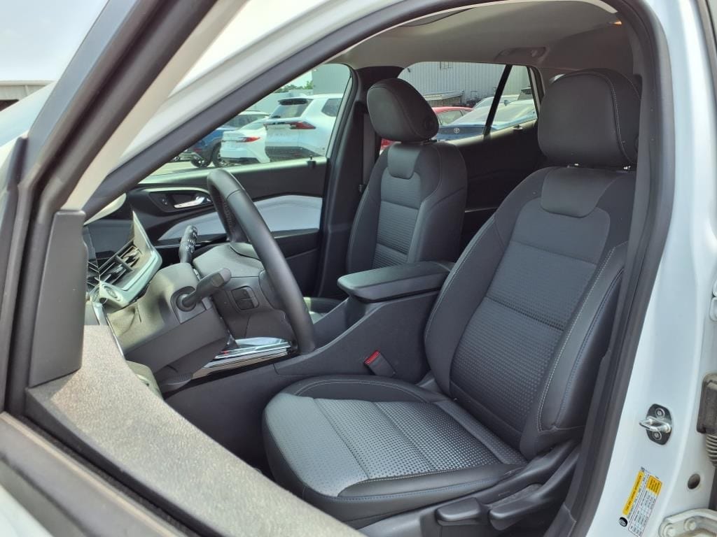 Used 2024 Chevrolet Trax LT with VIN KL77LHE28RC072605 for sale in Sanford, NC