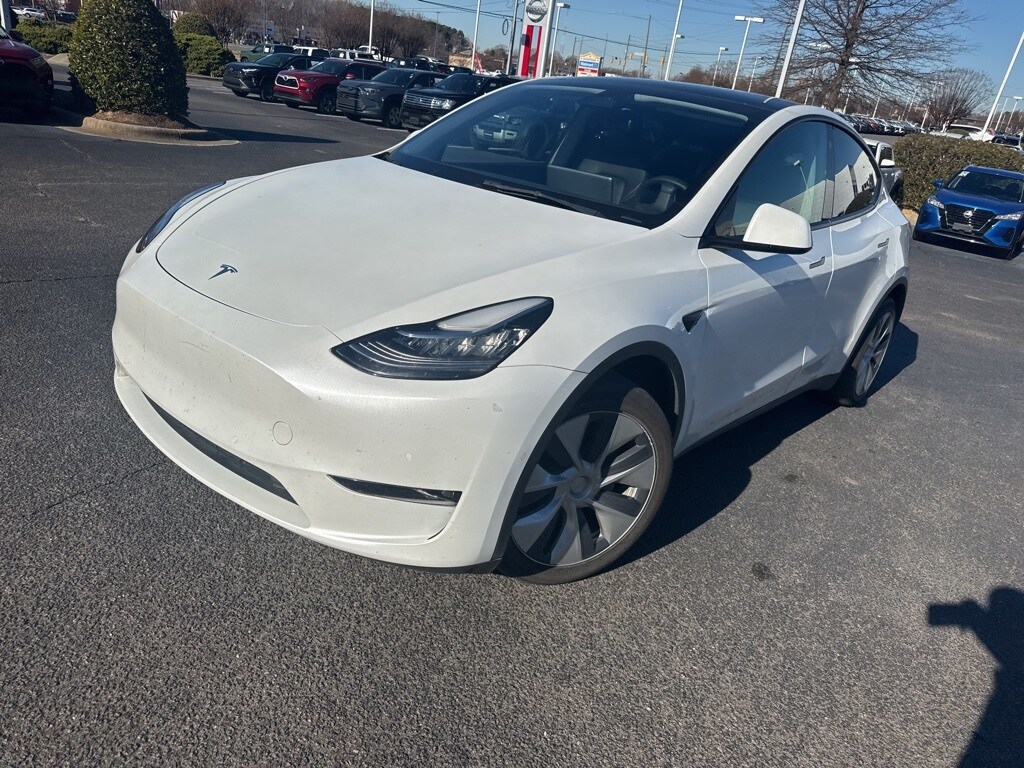 Used 2022 Tesla Model Y Long Range SUV