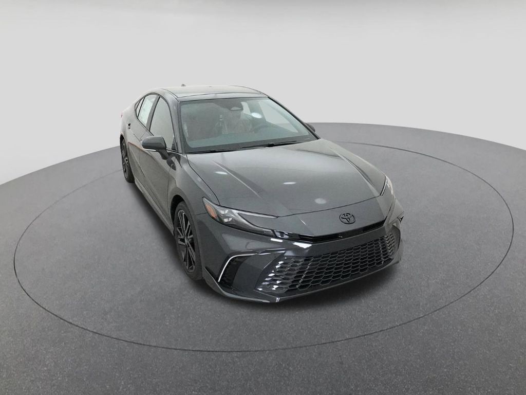 2026 Toyota Camry XSE - Photo 14