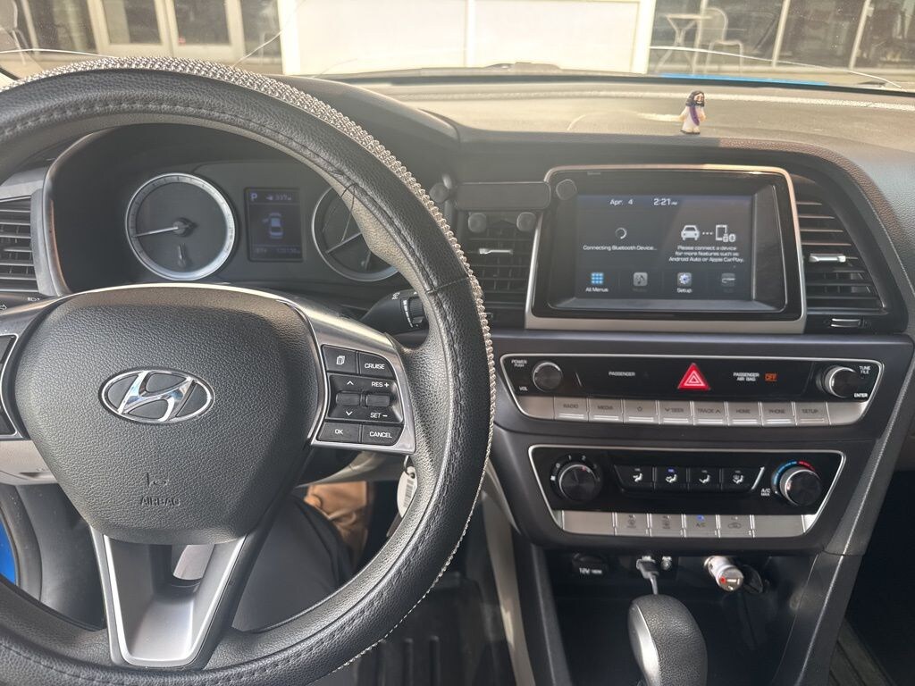 Used 2018 Hyundai Sonata SE Sedan