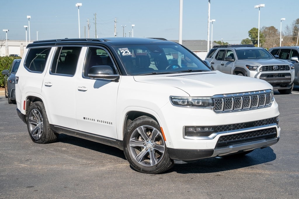 2023 Jeep Grand Wagoneer Series I's photo