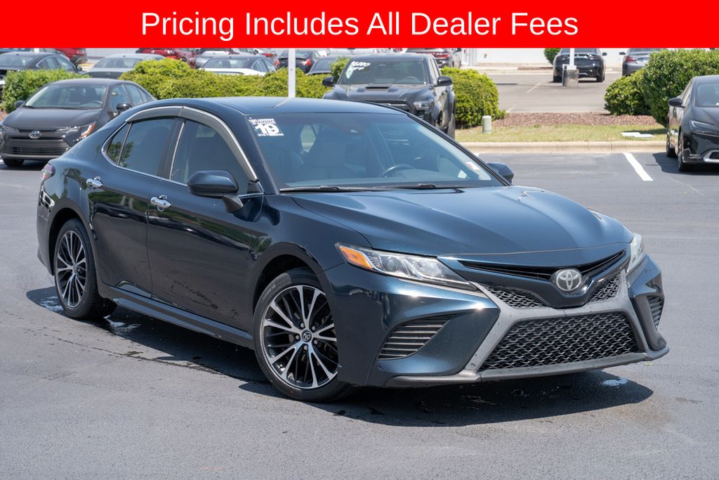 2019 Toyota Camry Sedan 