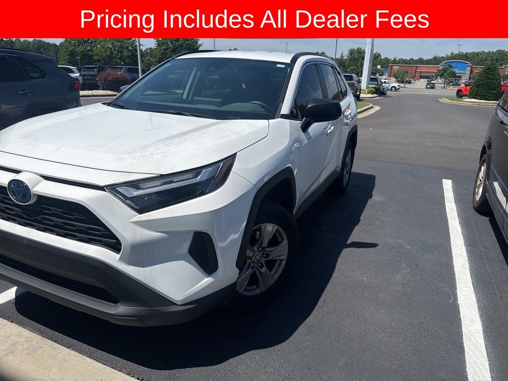 2024 Toyota RAV4 Hybrid LE AWD's photo