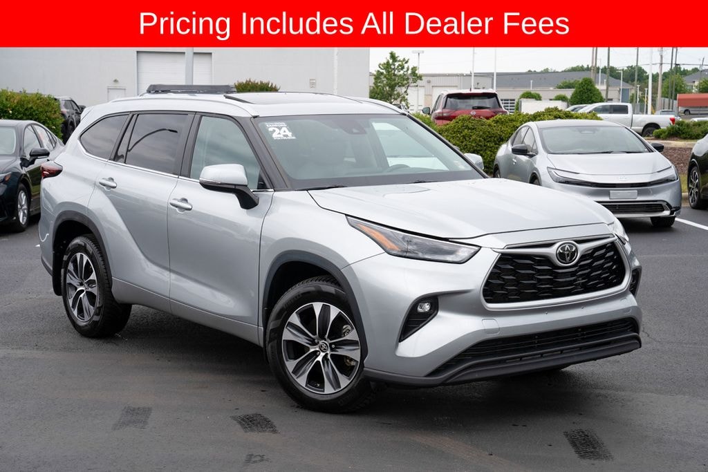 Used 2024 Toyota Highlander XLE SUV