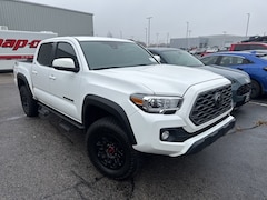 2022 Toyota Tacoma TRD Off-Road Truck Double Cab