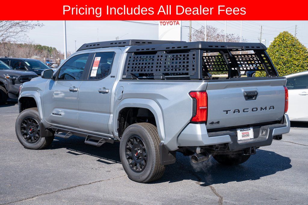 2025 Toyota Tacoma SR5 - Photo 4