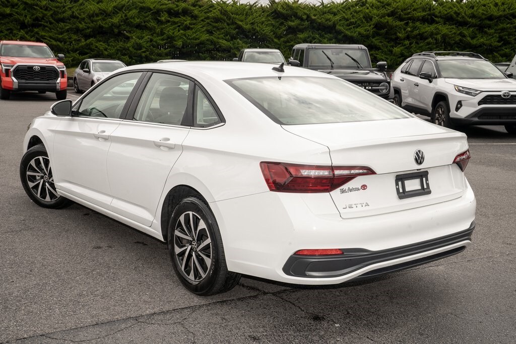 2024 Volkswagen Jetta 1.5T S photo 4
