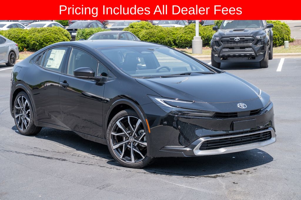 2026 Toyota Prius XSE's photo