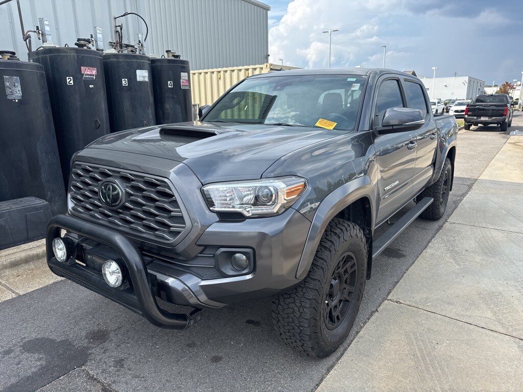 2022 Toyota Tacoma TRD Sport V6 photo 2