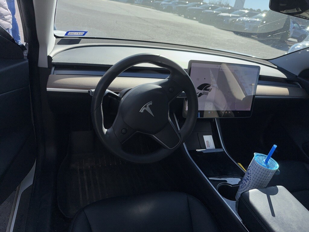 2020 Tesla Model 3 Long Range photo 2