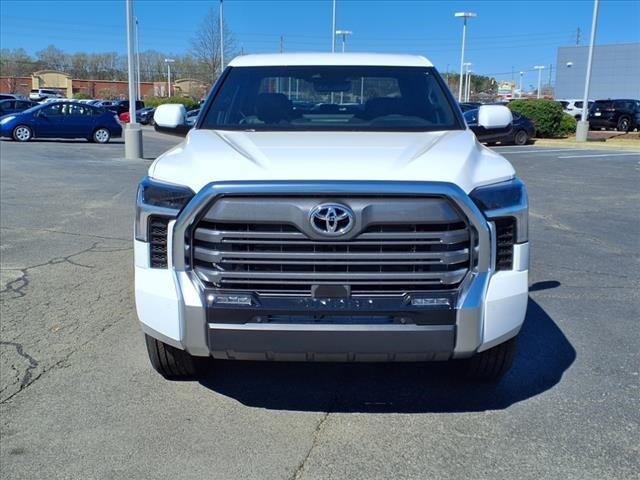 2025 Toyota Tundra Limited CrewMax photo 2