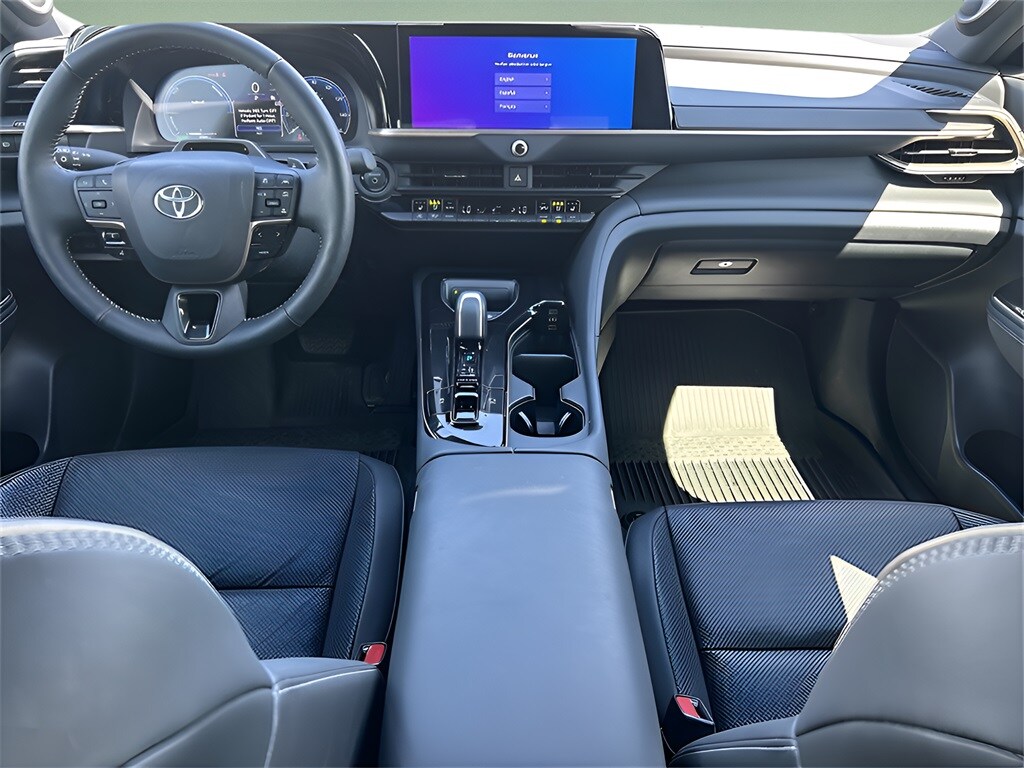 2024 Toyota Crown Platinum photo 2