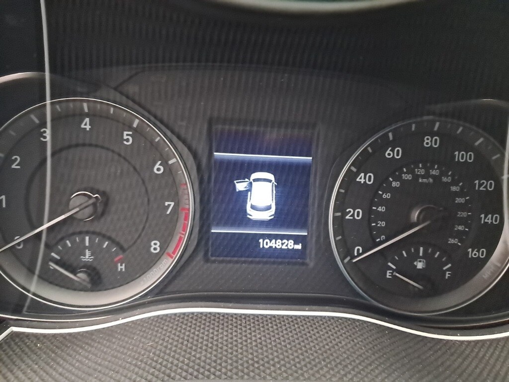 2019 Hyundai Kona SEL photo 3